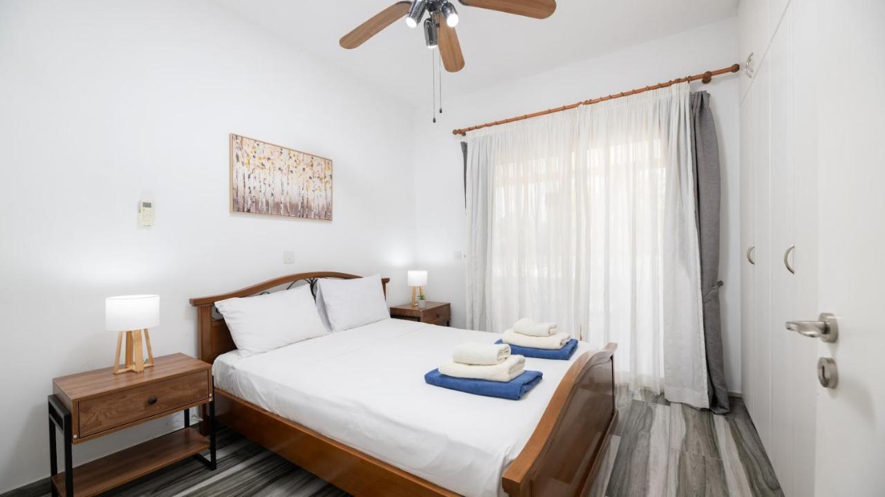 Beautiful Apartment In Harbour Paphos, Central & Close To Beach Exteriér fotografie